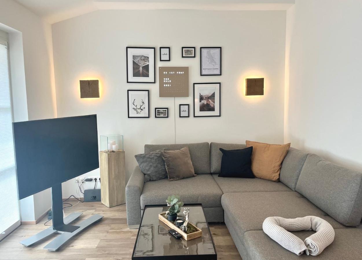 Palais Karl-Theodor Apartment ร็อทท์อาค-เอเกิร์น ห้อง รูปภาพ