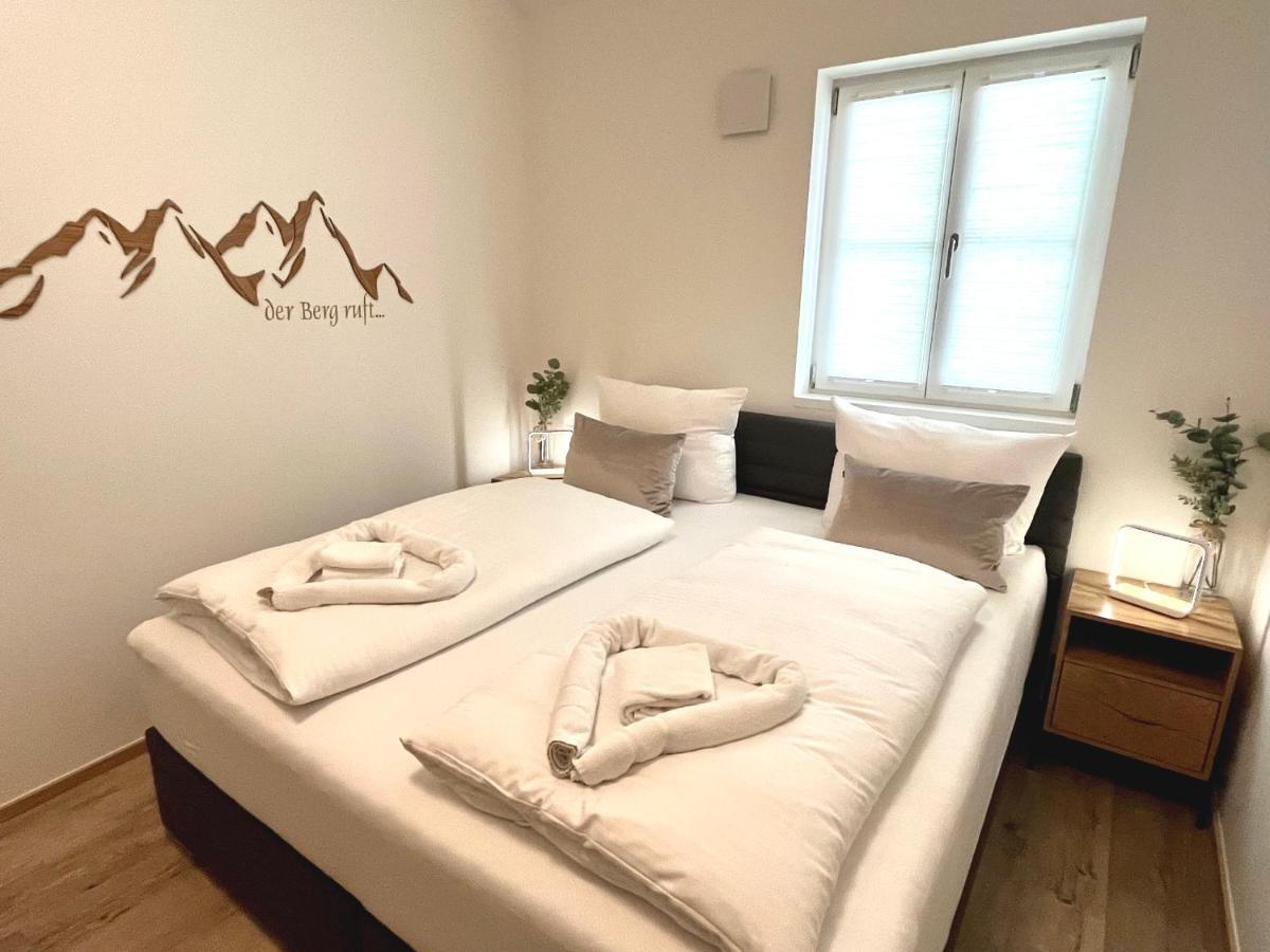 Palais Karl-Theodor Apartment ร็อทท์อาค-เอเกิร์น ห้อง รูปภาพ