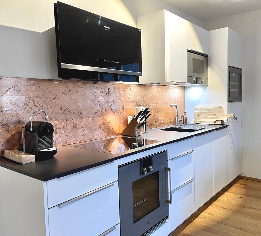 Palais Karl-Theodor Apartment ร็อทท์อาค-เอเกิร์น ภายนอก รูปภาพ